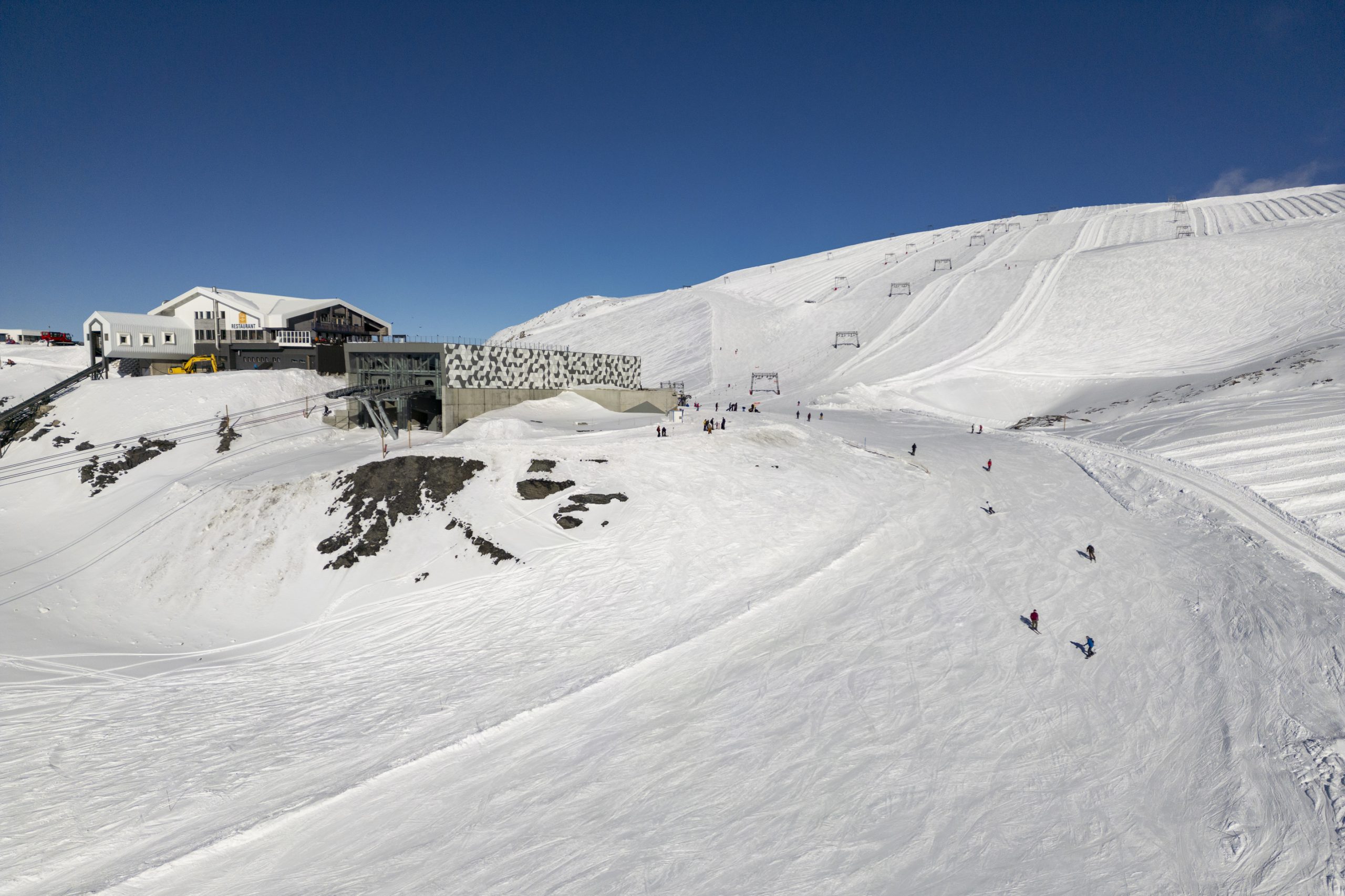 Préparer son séjour | Chalet Mounier 17.03.25 1897 XF scaled Chalet_Mounier_17.03.25_1897_XF